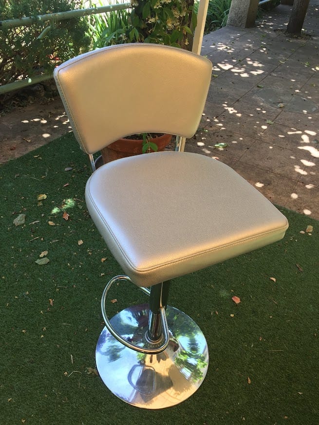 Tissu ameublement fauteuil boutique mougins